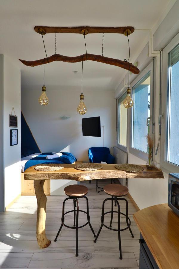 Superbe Studio Cosy Et Atypique 3 Etoiles Montbéliard Extérieur photo